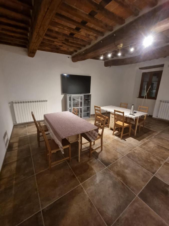 Agriturismo Il Castello Villa Borgo a Mozzano Exterior foto