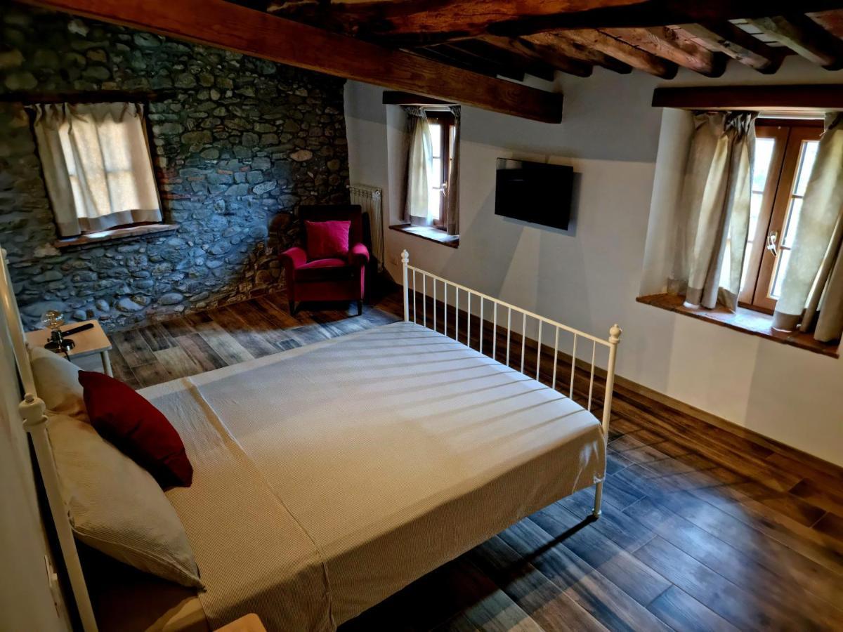 Agriturismo Il Castello Villa Borgo a Mozzano Exterior foto